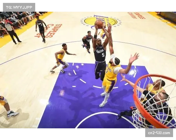 国王进攻效率联盟垫底 福克斯蒙克组合稳定性不足